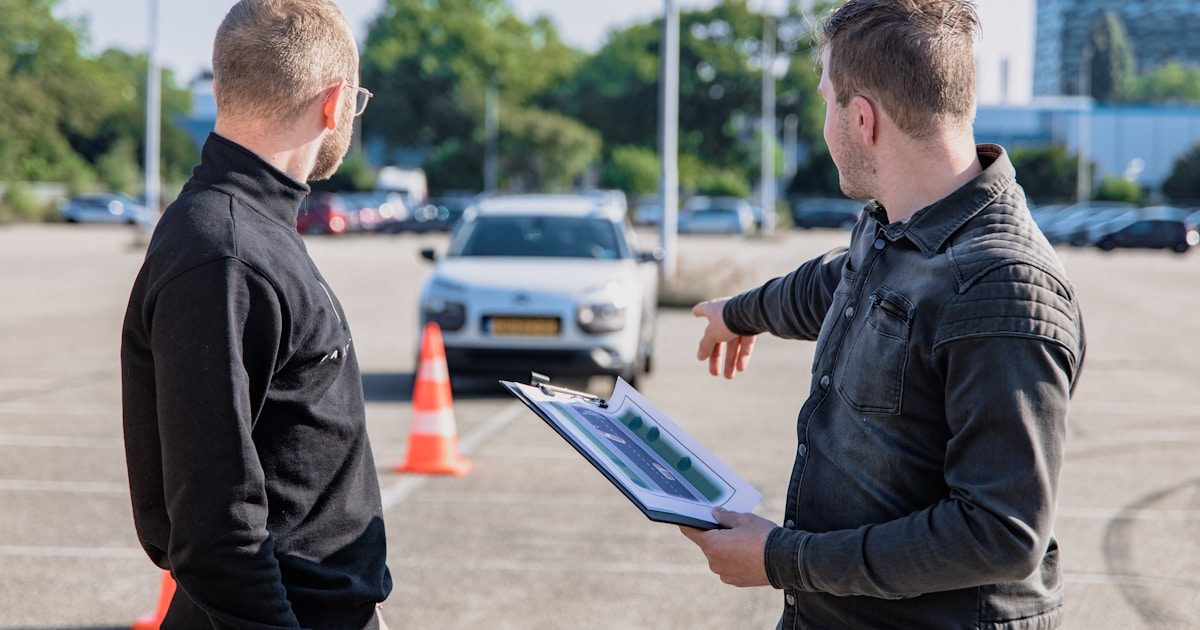 Comment estimer le prix d’un véhicule d’occasion en tant que professionnel